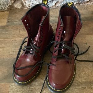 Dr Martens 1460 SMOOTH LEATHER LACE UP BOOTS